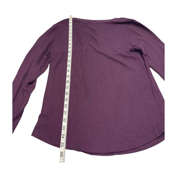 Time and Tru Top Women Large (12-14) Purple Pearl Polyester Classic Button Front - Picture 4 of 7
